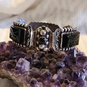 Vintage Sterling Silver 925 Mexico Carved Onyx Bracelet